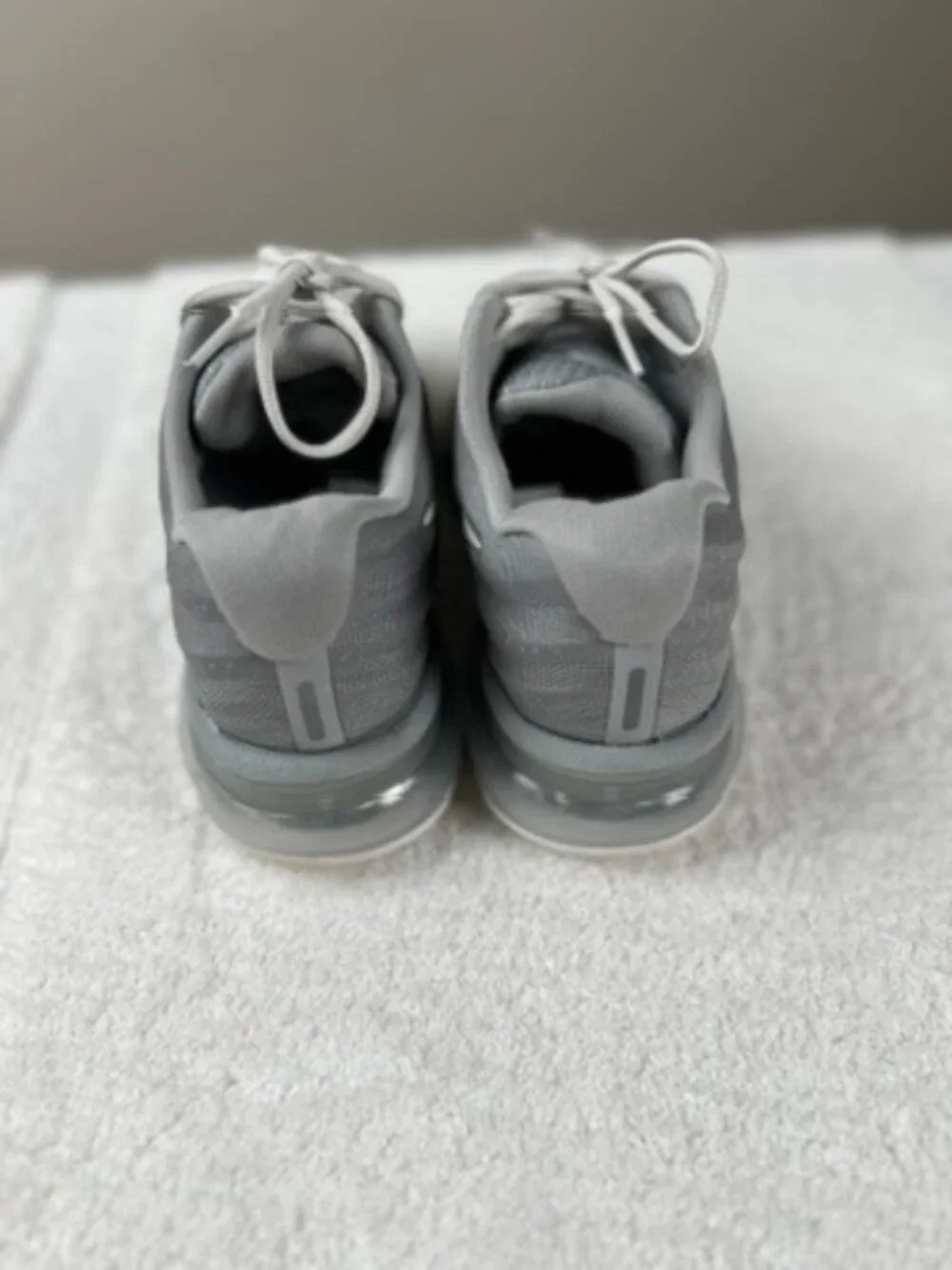 Nike Air Max 2017 Men’s Size 8.5 Gray Running Athletic Sneakers 849559-005
